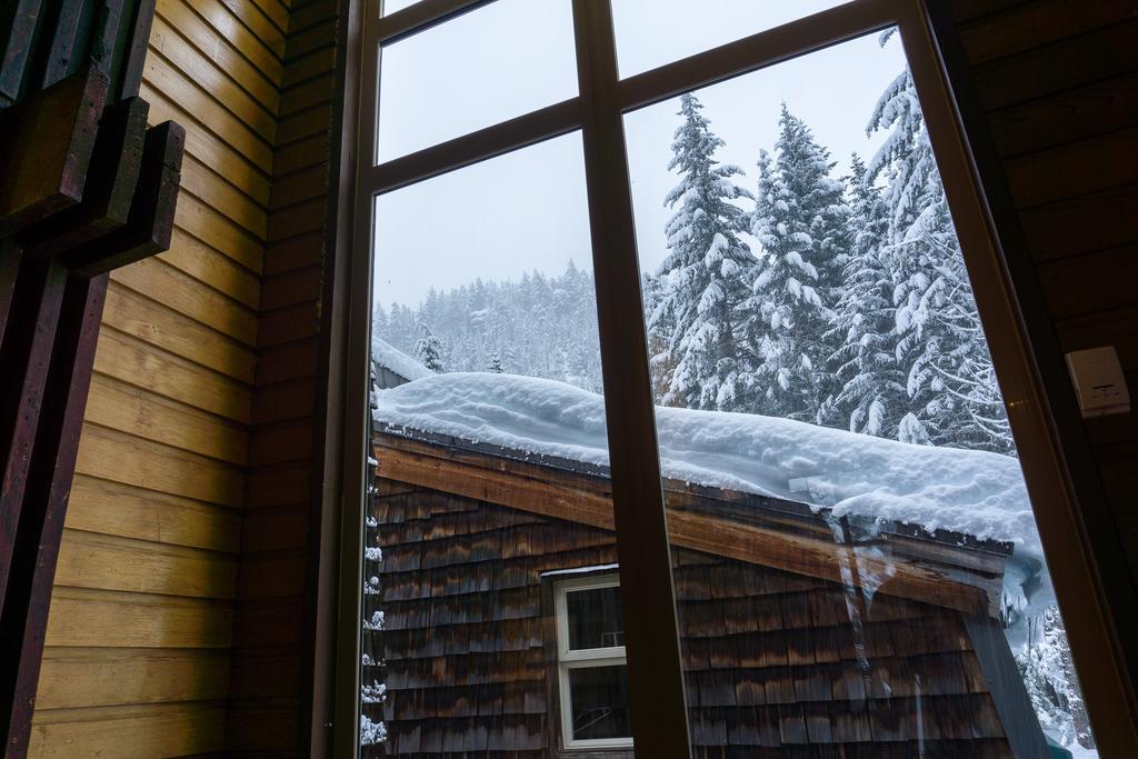 Ubc Whistler Lodge ويسلار المظهر الخارجي الصورة